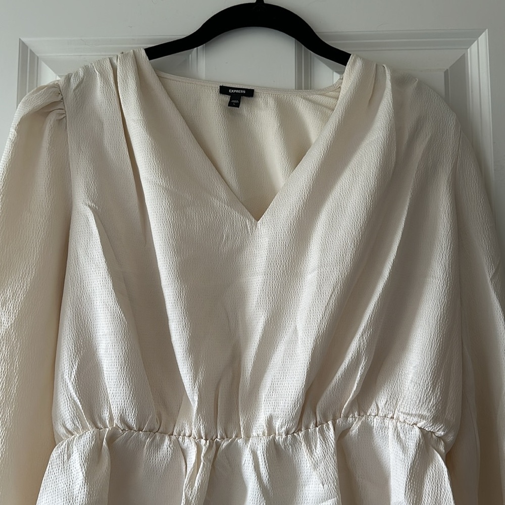 Express Top, Cream Color Size Medium - image 2
